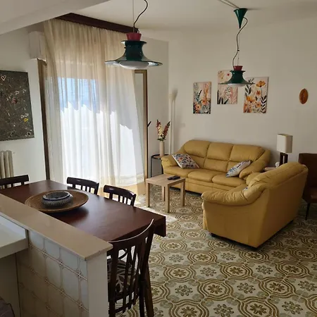 A Casa Di Anna Lägenhet Mattinata